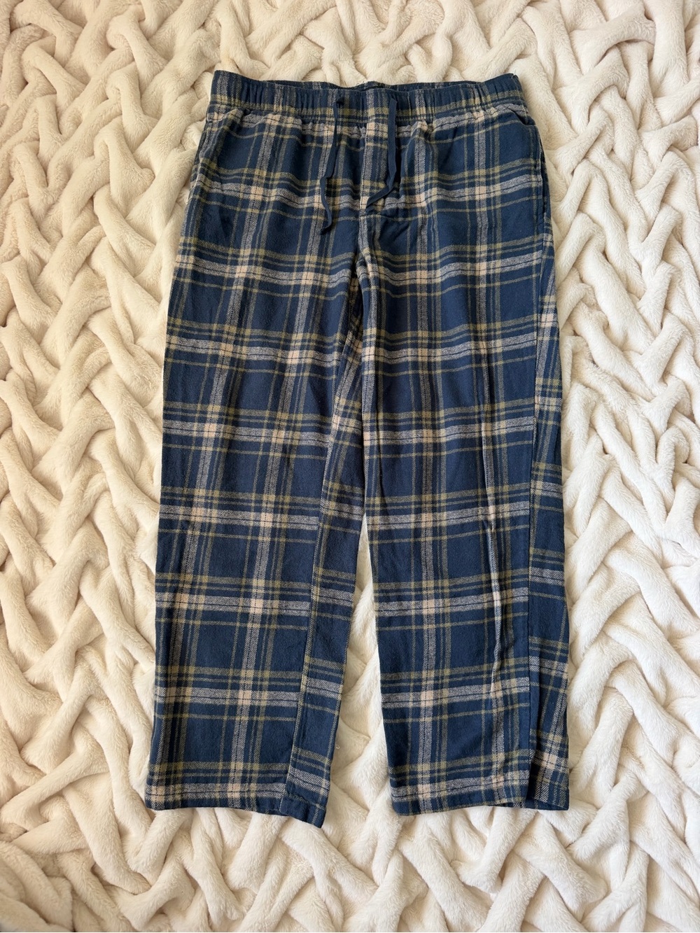 Nordstrom Navy and Cream Plaid pajama pants
